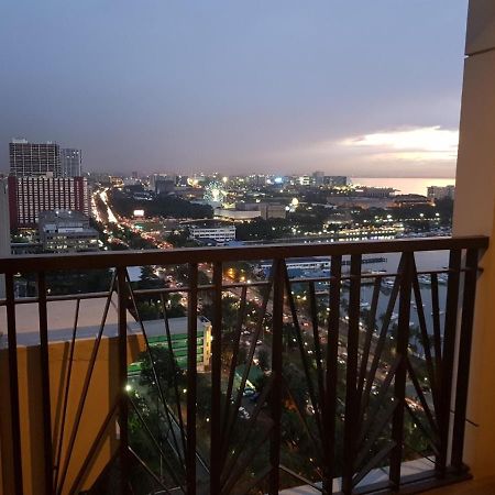 مانيلا Admiral Baysuites المظهر الخارجي الصورة